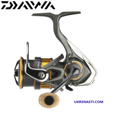 Катушка с передним фрикционом Daiwa 22 Silver Creek X LT